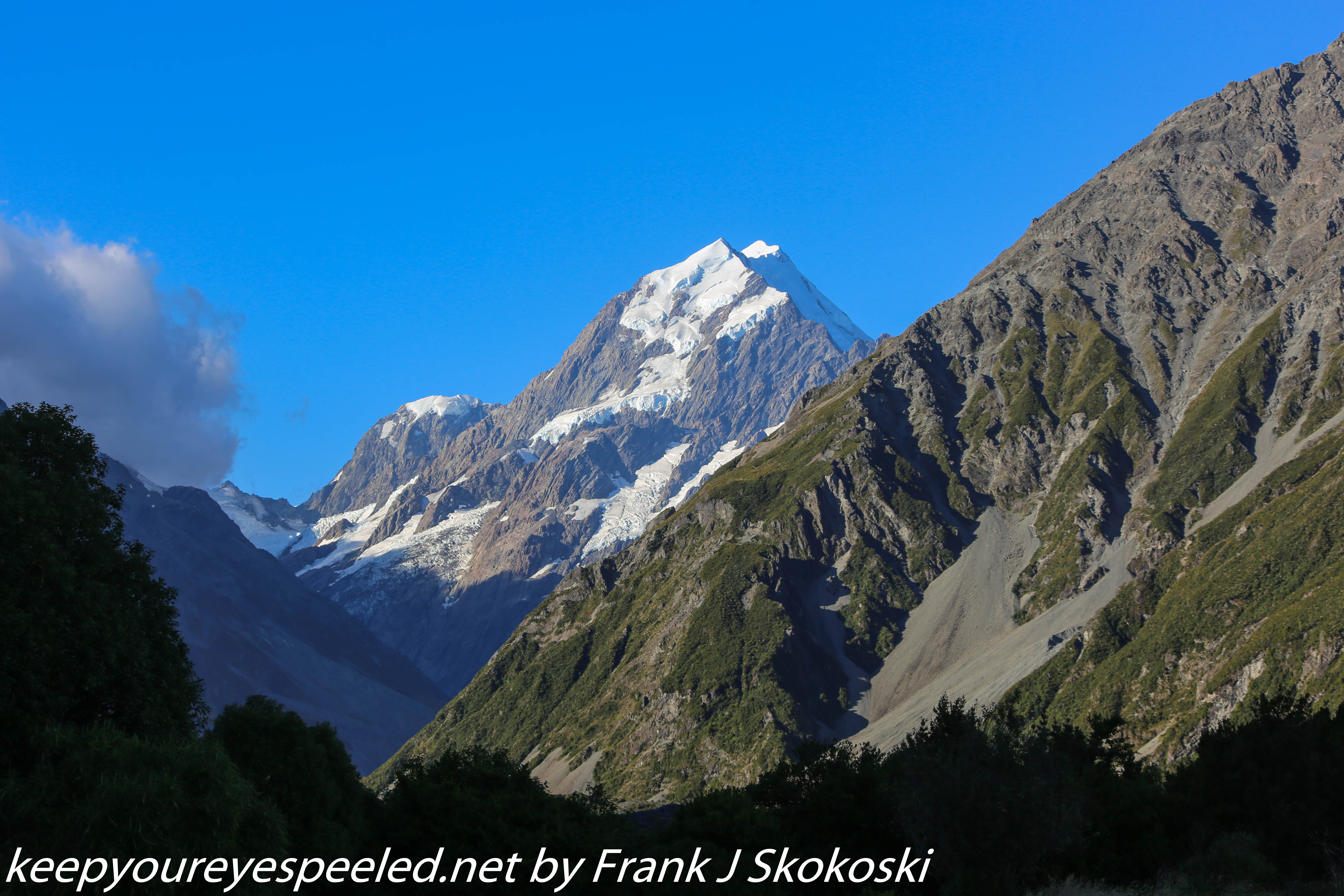 New-Zealand-Day-Five-Mount-Cook-lodge-7-of-8