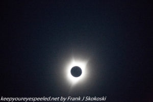 corona of sun during total eclipse