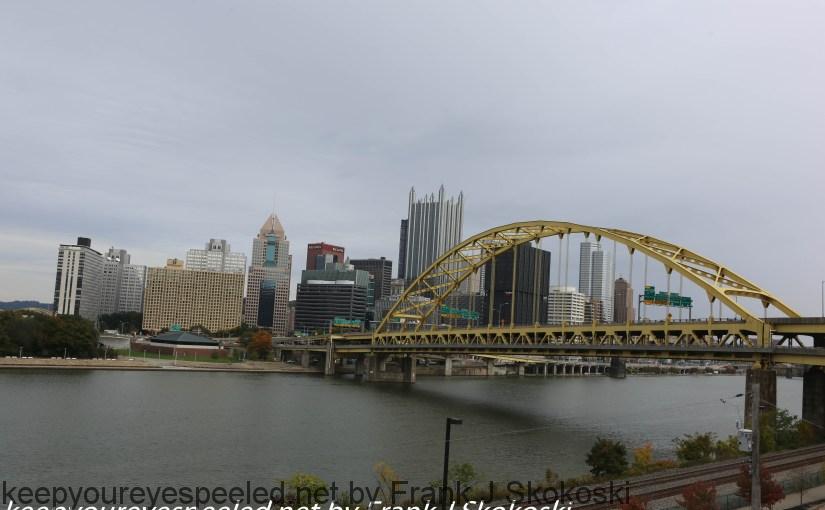 Pittsburgh-city-walk-incline-32-of-46